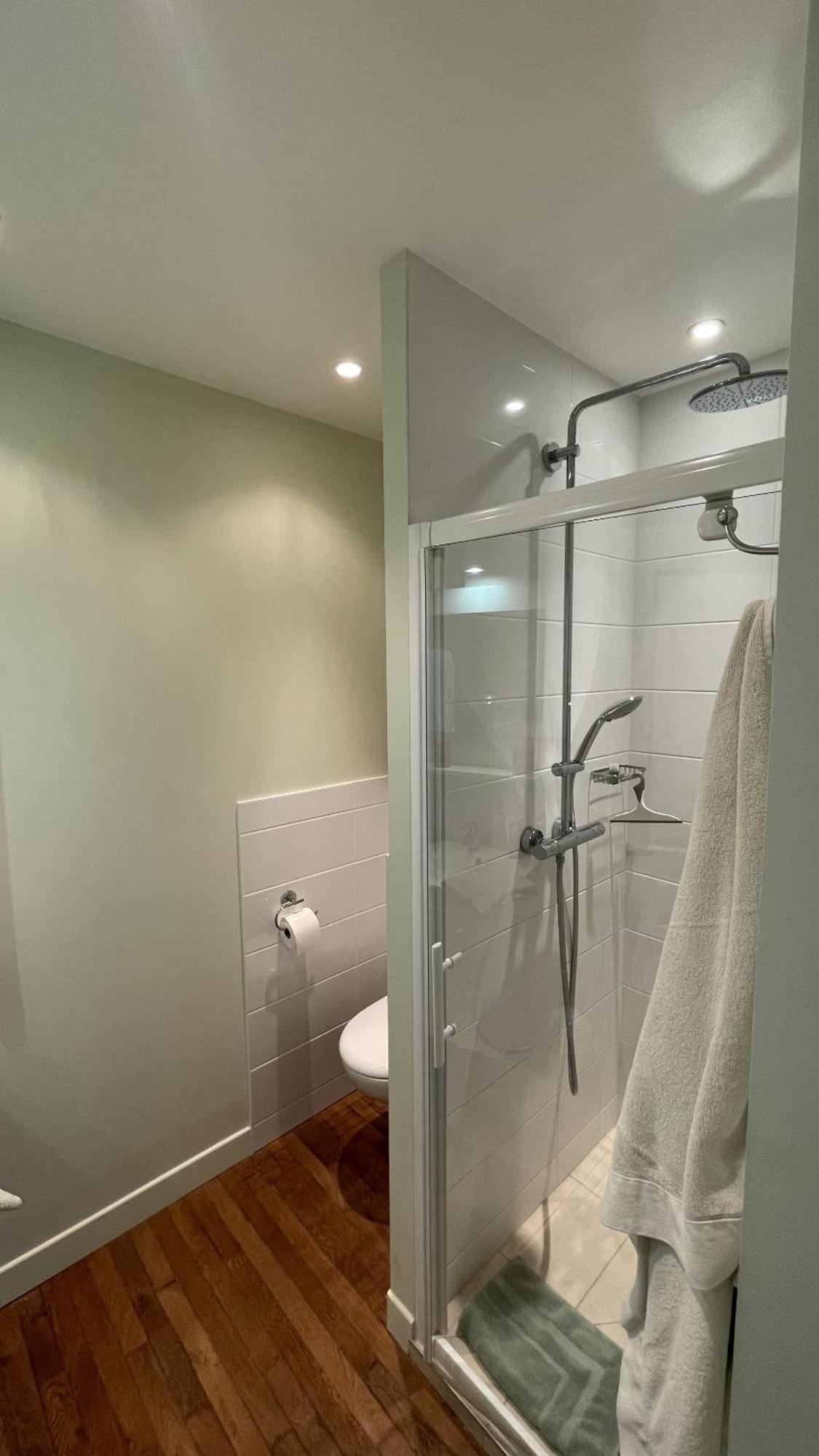 Chambres D'Hotes Du Bas Manoir Bretteville-sur-Odon Pokój zdjęcie